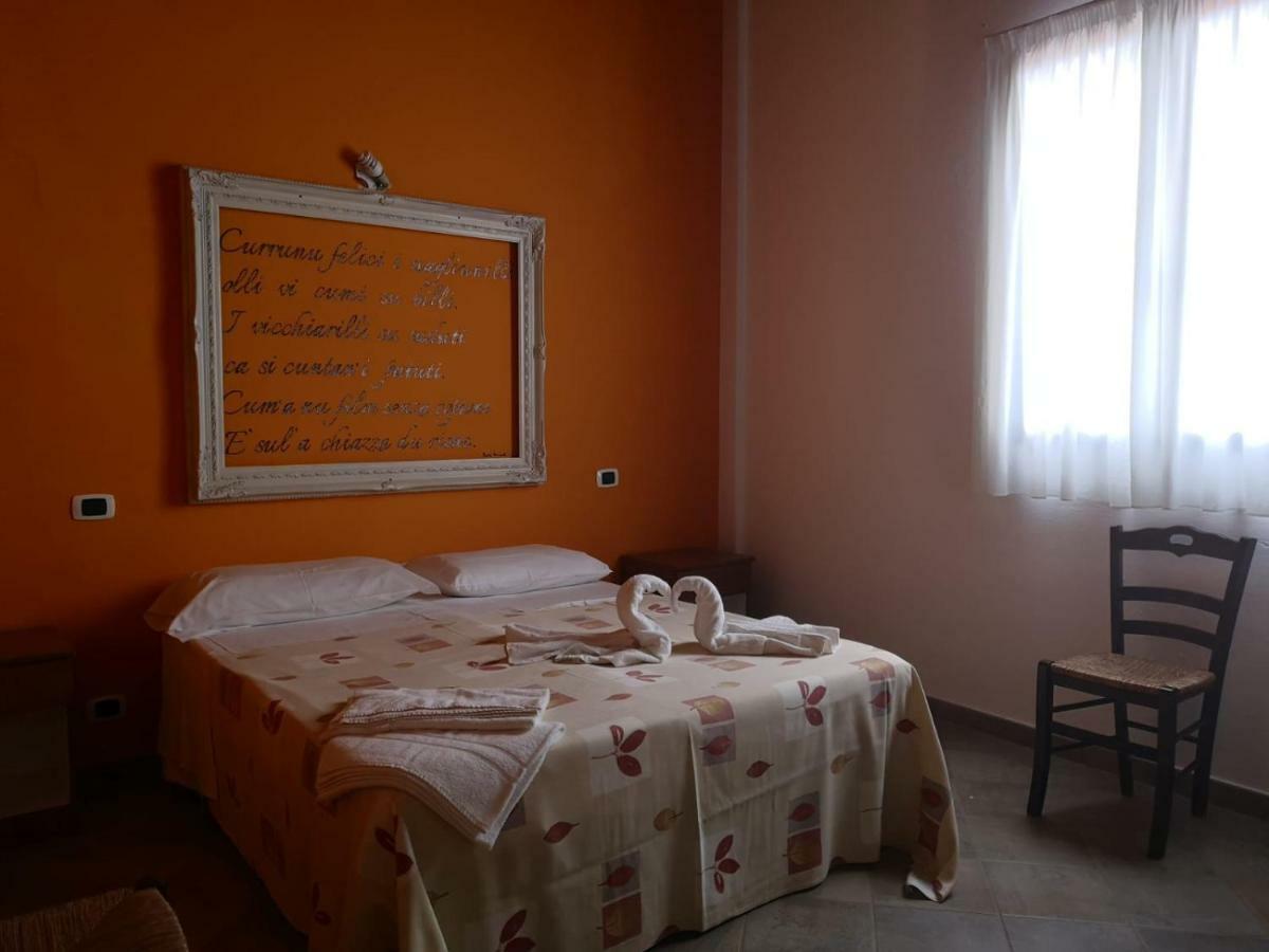 فيلا Azienda Agrituristica La Fonte بونيفاتي المظهر الخارجي الصورة