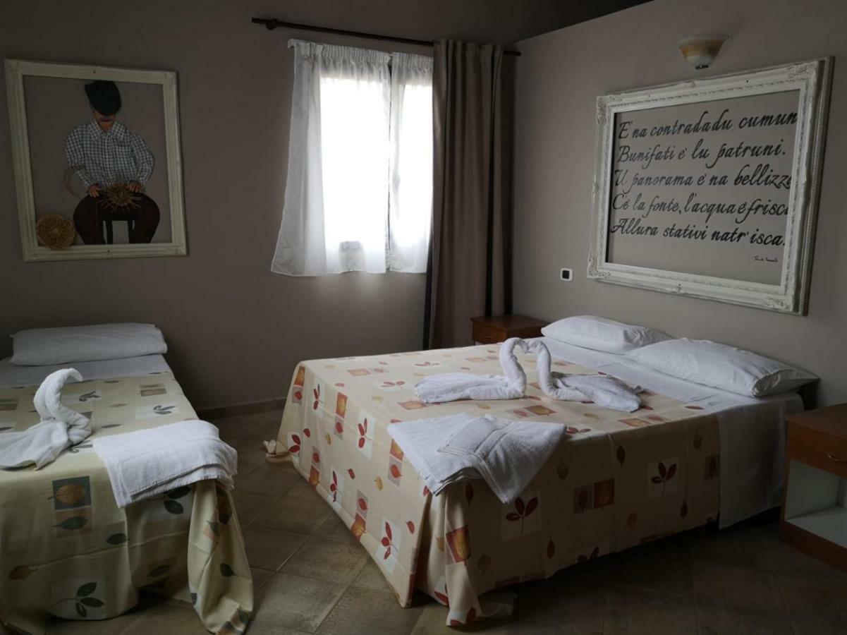 فيلا Azienda Agrituristica La Fonte بونيفاتي المظهر الخارجي الصورة