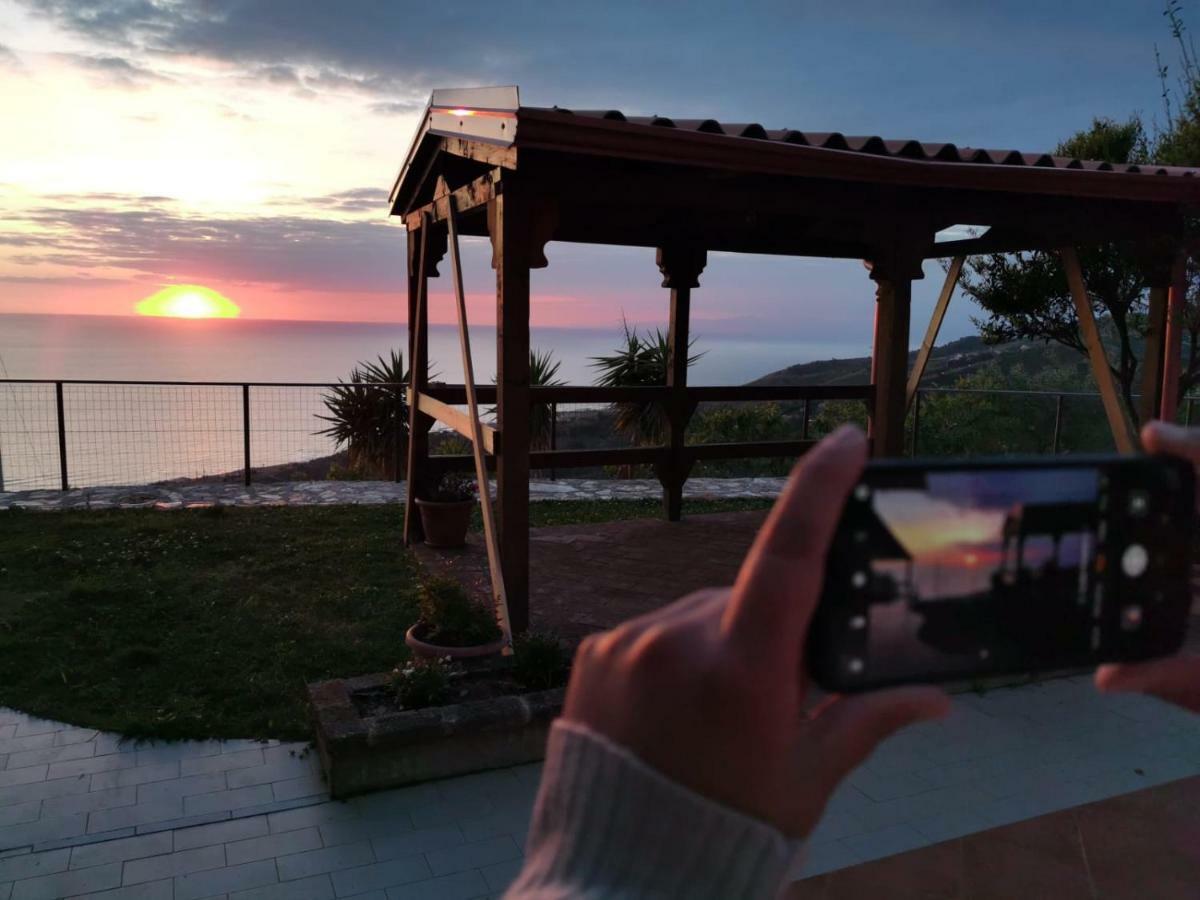 فيلا Azienda Agrituristica La Fonte بونيفاتي المظهر الخارجي الصورة