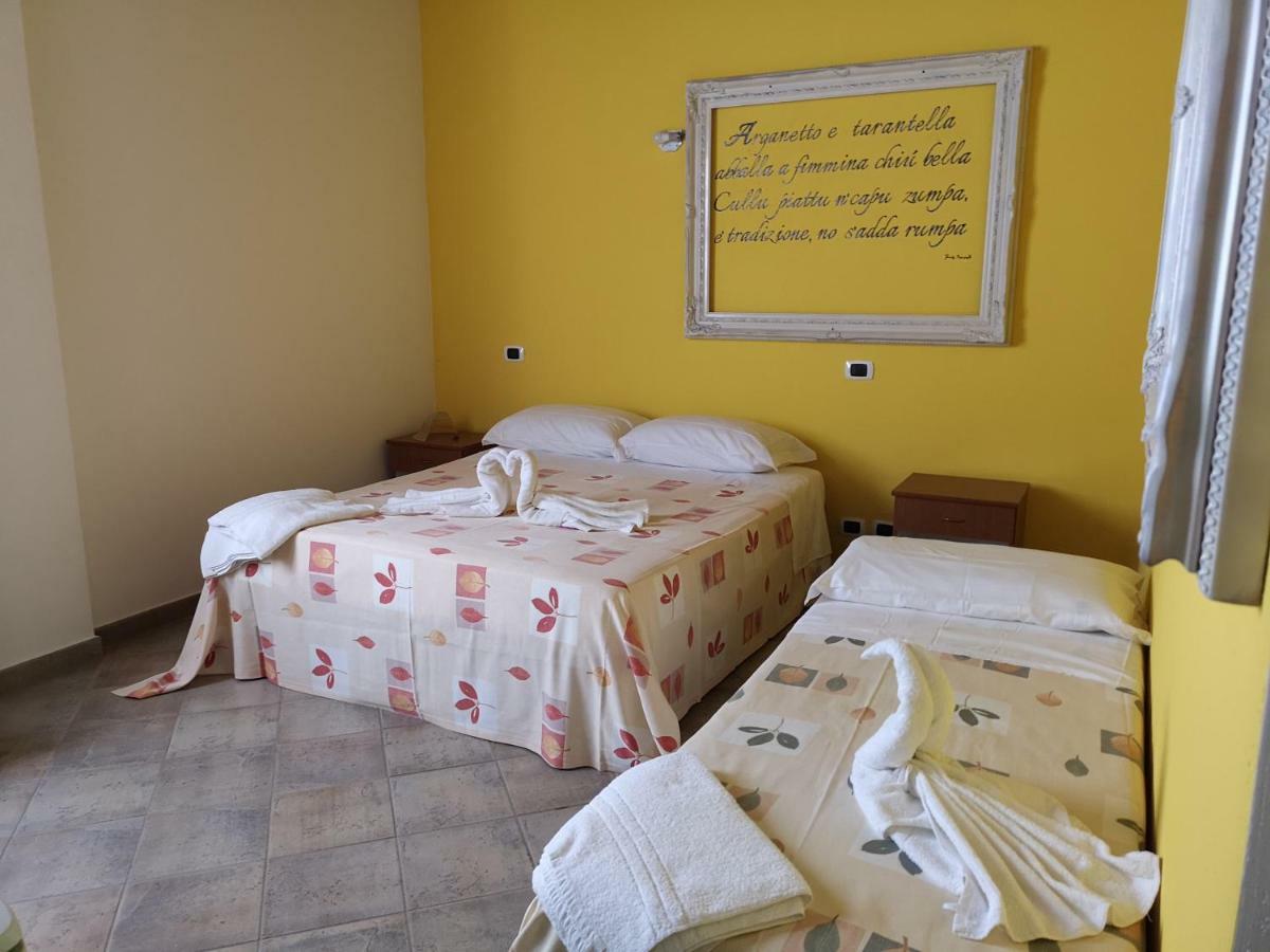 فيلا Azienda Agrituristica La Fonte بونيفاتي المظهر الخارجي الصورة